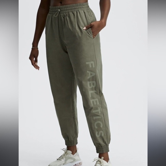 Fabletics drab green joggers XL - Picture 1 of 13